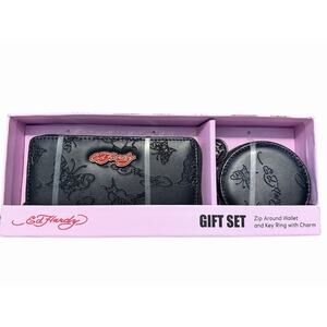 Ed Hardy Gift Set Zip Around Wallet & Key Ring W/Charm Black Color NWT